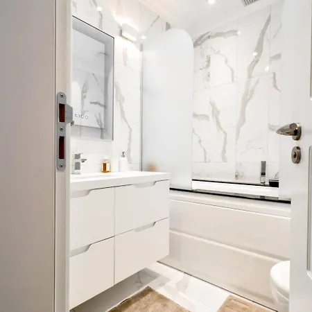 Lejlighed 10 3br2bh Jacuzzi Free Parking *