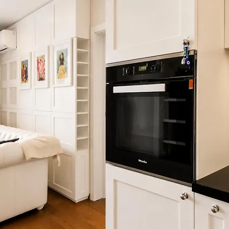 10 3br2bh Jacuzzi Free Parking