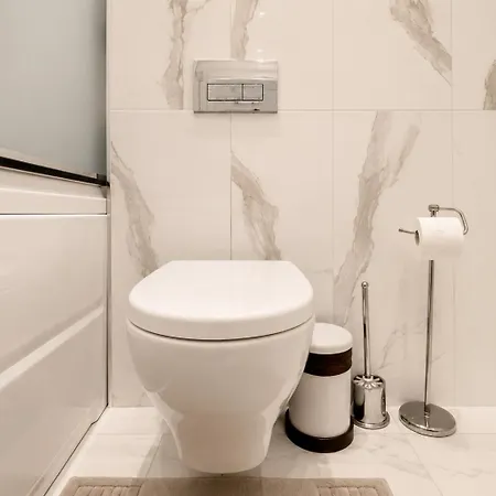 10 3br2bh Jacuzzi Free Parking Apartman *